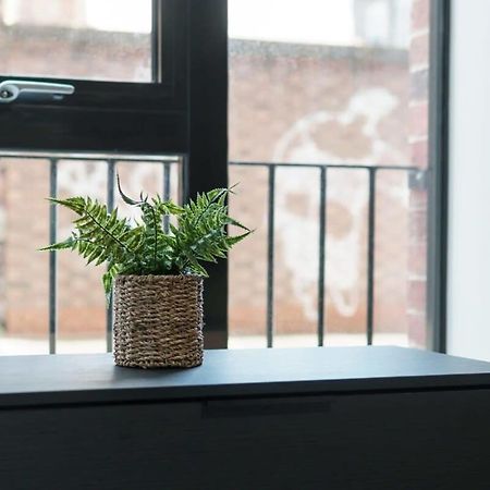 Contemporary 1 Bed Apartment In Liverpool Centre Esterno foto