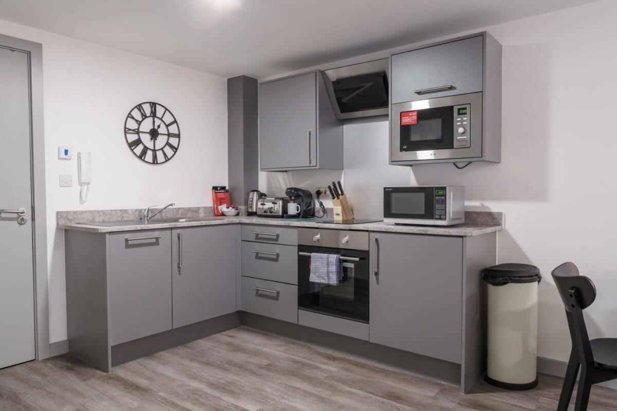 Contemporary 1 Bed Apartment In Liverpool Centre Esterno foto